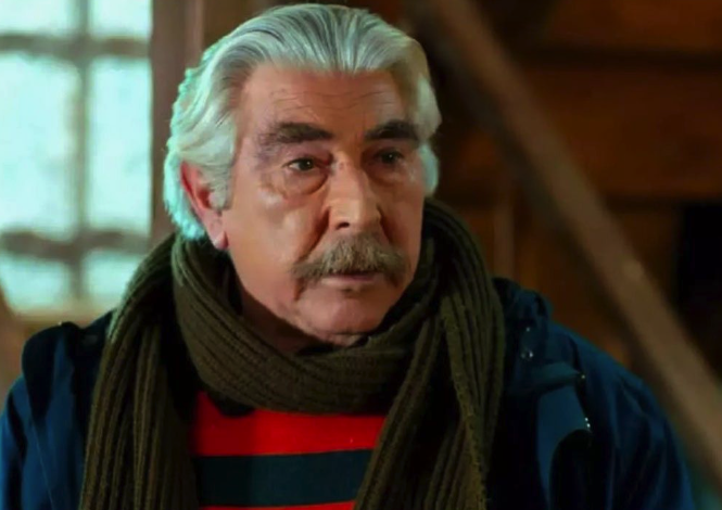 Usta oyuncu Erdal Özyağcılar tekerlekli sandalyede görüntülendi, o hali görenleri endişelendirdi! - Resim: 3