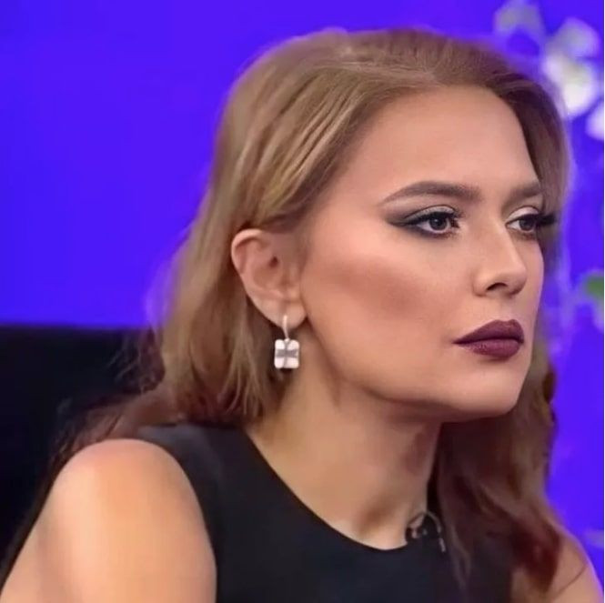Demet Akalın'ın tuvalet krizi! Ünlü isim kirli bırakınca demediğini bırakmadı - Resim: 2