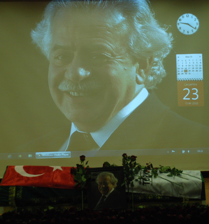 Deprem Dede'ye son görev! - Resim: 1