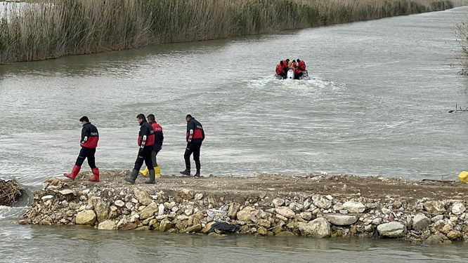 Terliği bulunan 7 yaşındaki Cumali Tim nerede? Adana Valisi açıkladı: Çocuğa ait iki iz bulundu - Resim: 2