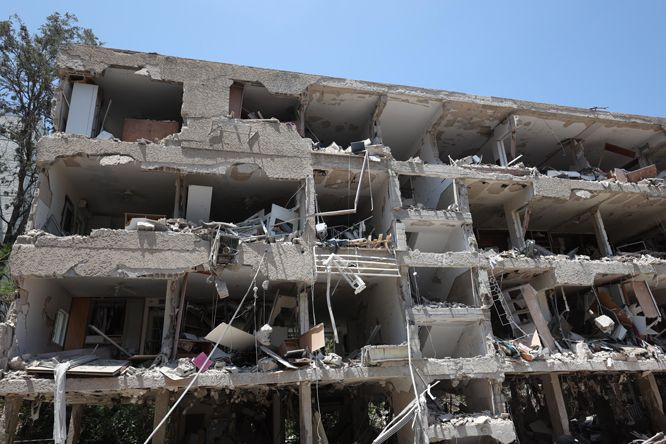 İran'dan İsrail'e ikinci dalga füze saldırısı! Sirenler çalıyor - Resim: 2