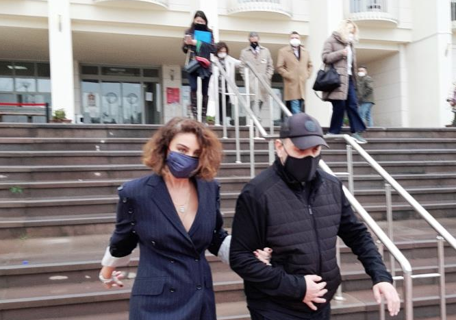 Sıla-Hazer Amani çiftinin 1 yıl süren evliliği 15 dakikada bitti - Resim: 3