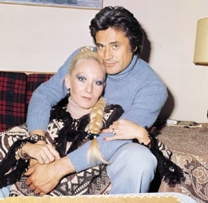 Cüneyt Arkın eşi Betül Cüreklibatır'ı paylaştı 'başka bir kadın' itirafı olay oldu - Resim: 2