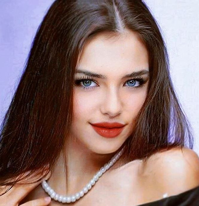 BEYAZ TV Söylemezsem Olmaz'da Seren Serengil'den 'Eskort olacağım' diyen Aygün Aydın'a cevap - Resim: 1