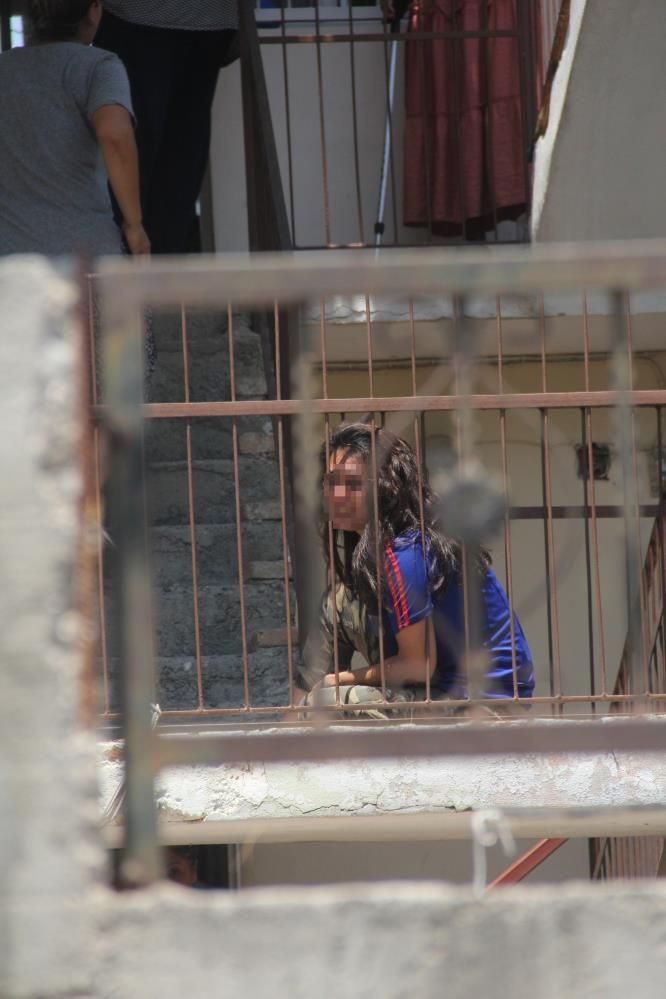 Engelli kardeşine saldırdı! Adana'da uyuşturucu bağımlısı genç kızın annesi de fena - Resim: 4