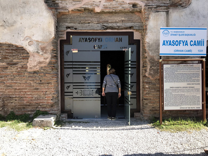 Bursa'da 1700 yıllık camide restorasyon faciası! - Resim: 3