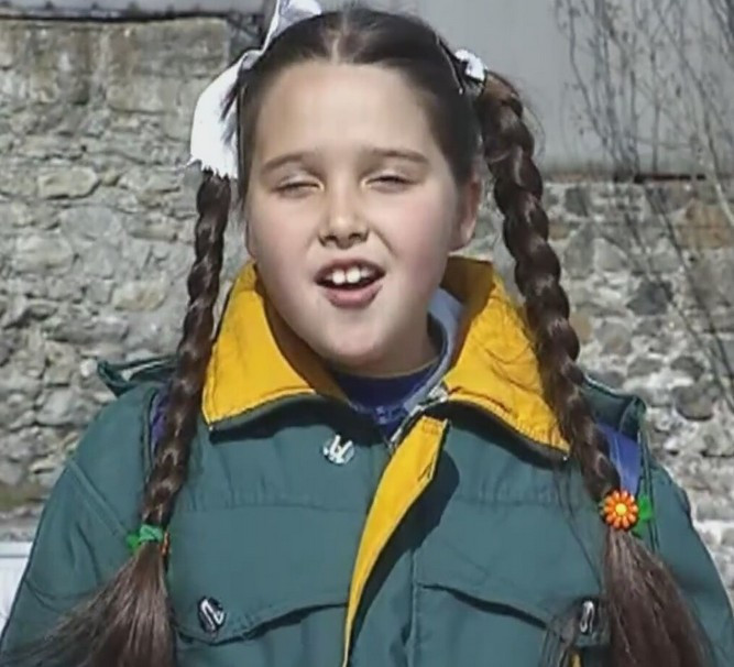 Bir zamanların Bücür Cadı'sı büyüdü evleniyor! Son haline bakın - Resim: 1