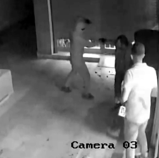 Adana'da market soyuldu kar maskeli hırsız bakın kim çıktı? - Resim: 3