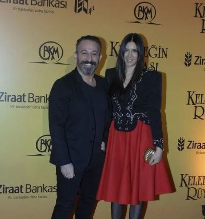 Cem Yılmaz eski eşine ödediği nafaka davasını kazandı işte Ahu Yağtu'nun yeni nafakası - Resim: 1