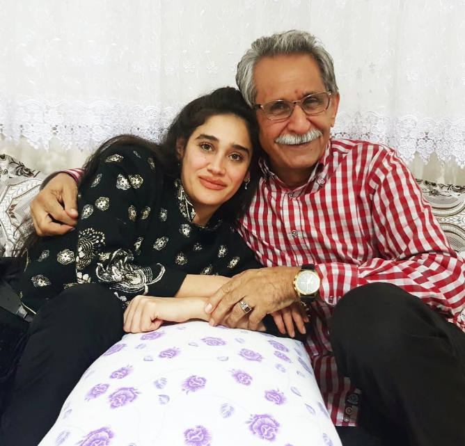 Meltem Miraloğlu 'ilk görüşte aşık olduk' deyip flaş açıklamalarda bulundu - Resim: 1