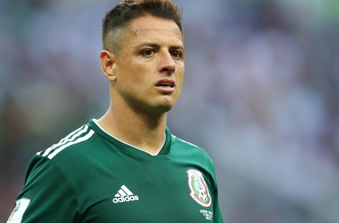 Başkan Fikret Orman Chicharito transferi için Londra'ya gidecek - Resim: 1