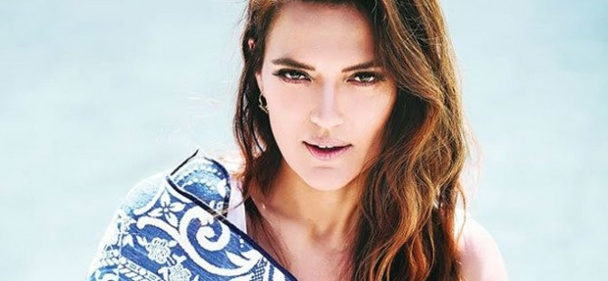 Demet Akalın'ın yüzüğü sosyal medyayı salladı! - Resim: 1