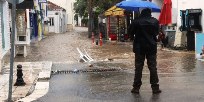 Meteoroloji İzmir'in o ilçeleri için sağanak yağış uyarısında bulundu - Resim: 3