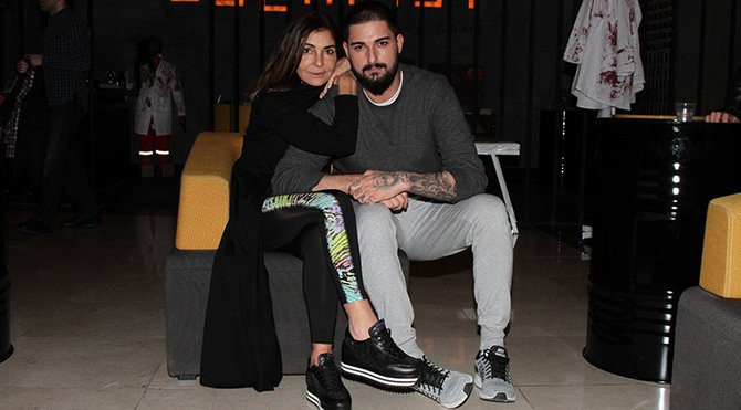 İdo Tatlıses doğum günü kutluyordu tam o sırada depreme yakalandılar - Resim: 1