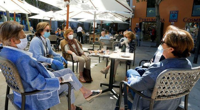 Maske yasağı kalkıyor! AVM, uçak, tren, otobüs ve sinema gibi yerlerde maske yasağı sürecek - Resim: 4