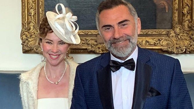 Londra'da yaşayan Sihirli Annem'in Betüş'ü İnci Türkay ve Atilla Saral evlendi - Resim: 2