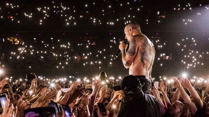 Linkin Park'ın solisti Bennington'ın ölmeden önceki son görüntüleri ! - Resim: 2