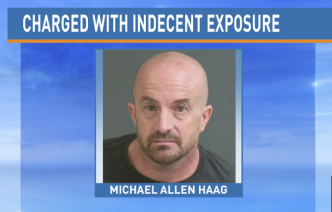 Uçakta yaptıkları olay yarattı cinsel organını çıkardı ve... - Resim: 1