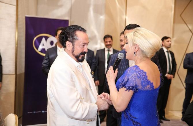 Adnan Oktar'ın gecesine katılan ünlüler ilk kez konuştu! - Resim: 2