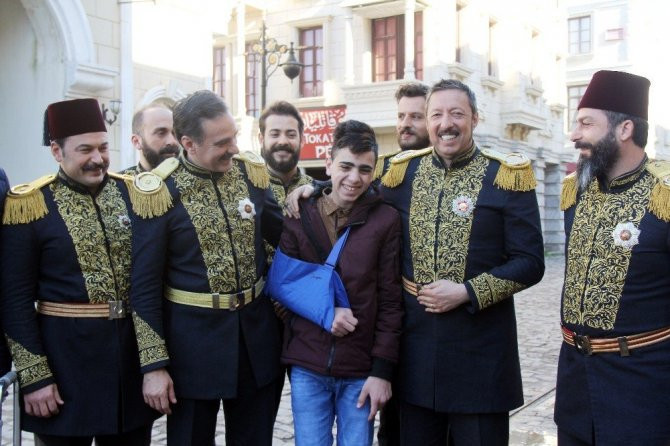 Skandal! Erdoğan'la görüştü diye gözaltına alındı!  - Resim: 4