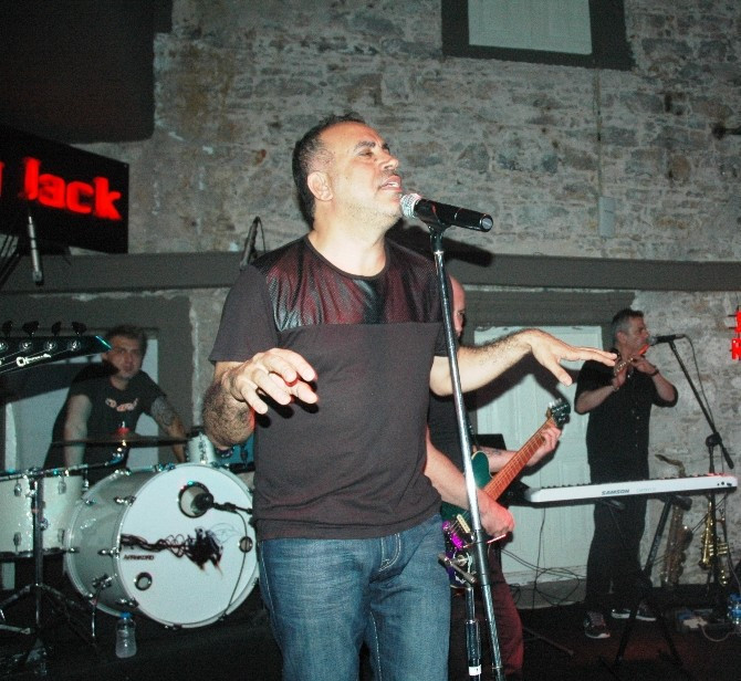 Haluk Levent ilan verdi! Bulana para iş ve konser - Resim: 4