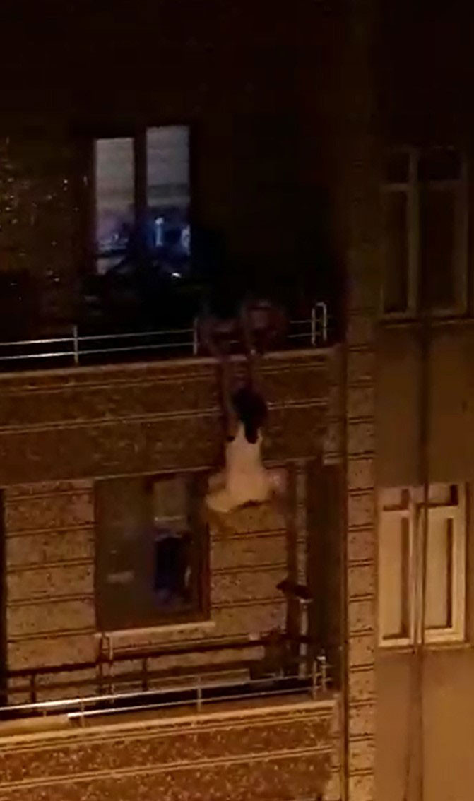 Hatay'da korkunç görüntü! Genç kadın 3. kattan böyle atladı - Resim: 2
