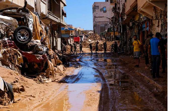 Selin vurduğu Libya Derne'de geriye hayalet sokaklar kaldı! Savaş alanı gibi - Resim: 1