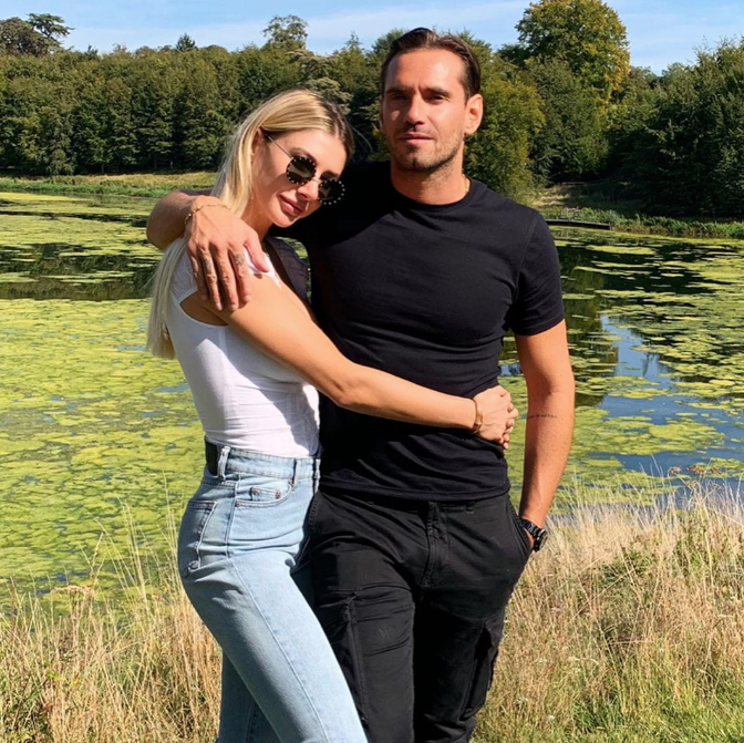 Sütyensiz paylaşınca olay yarattı Şeyma Subaşı sosyal medyayı ayağa kaldırdı - Resim: 1