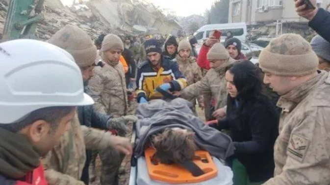 Uzmanlar açıkladı! Enkazda en fazla kaç gün dayanılır? Haiti'deki mucizeler Türkiye'nin ümidi... - Resim: 2