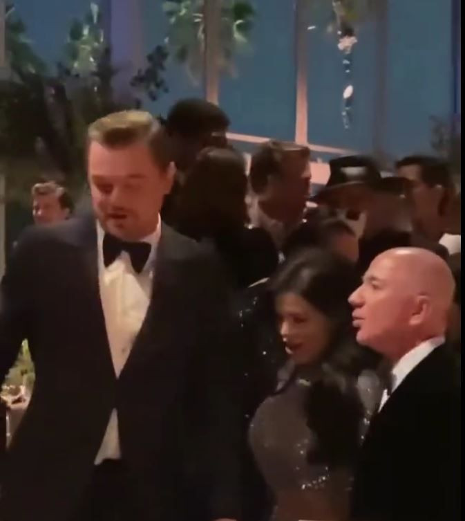 Milyarder Jeff Bezos'tan sevgilisinin hayranlıkla baktığı Leonardo Di Caprio'ya 'tehdit' - Resim: 1