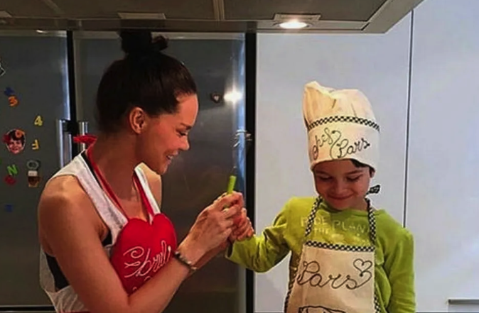 Ebru Şallı'dan kaybettiği oğlunun doğum gününde duygulandıran paylaşım! - Resim: 1