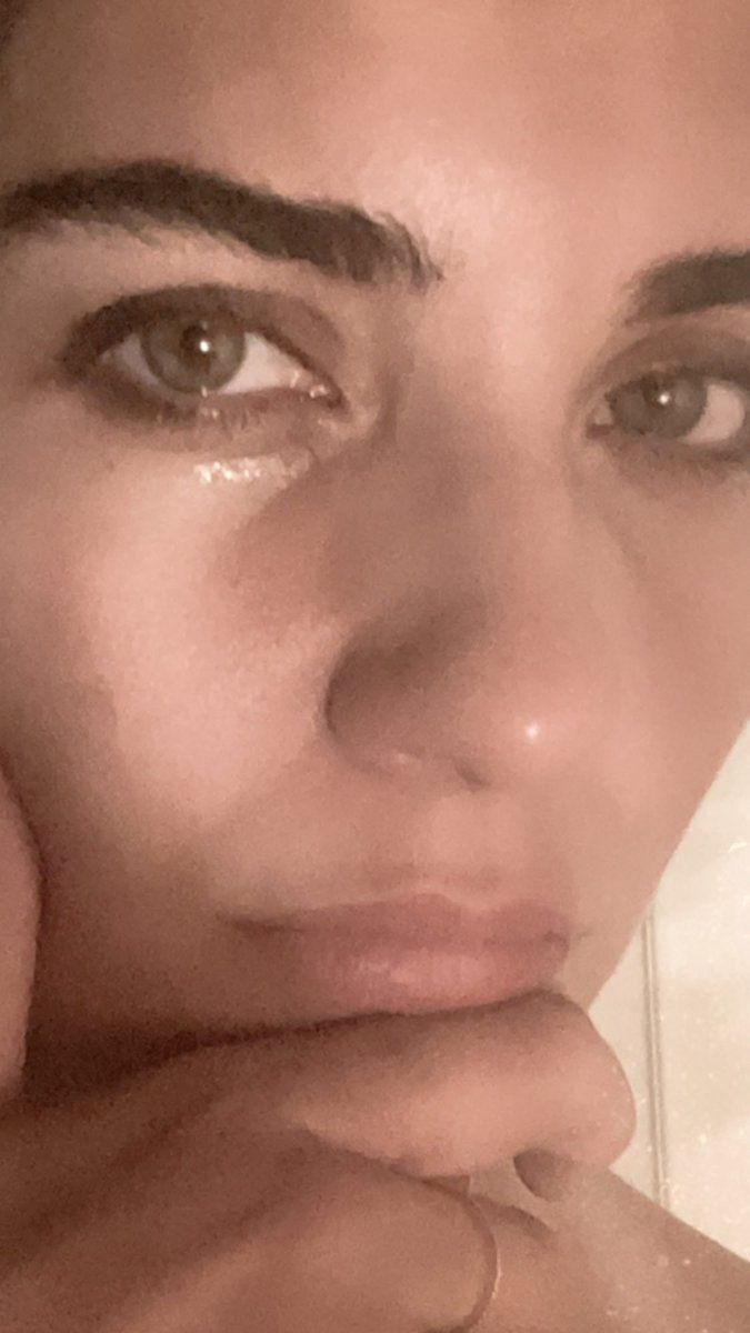 Türkiye'yi terk edip Paris'e yerleşen Tuba Büyüküstün ağladı! Bakın sebebi neymiş - Resim: 3