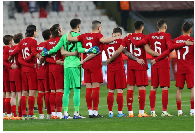 "Zihinsel yobazlığa gerek yok!" Kuntz'a ağır eleştiriler: Zorlamayalım - Resim: 3