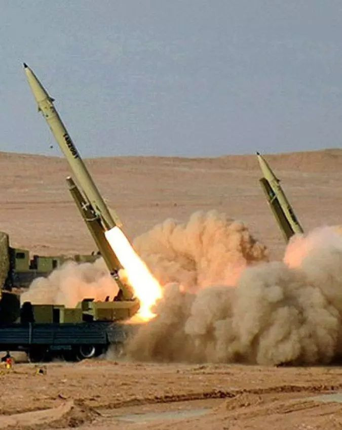 İran'ın 'Dans eden füze'si ilk kez sahada! İsrail’i delip geçti! - Resim: 2