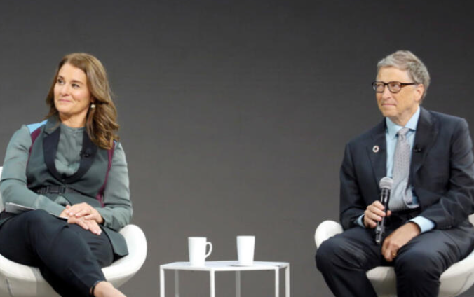 Bill Gates'in 'Aldatma taktiği' deşifre oldu! Altın renkli Porsche otomobil detayı - Resim: 3