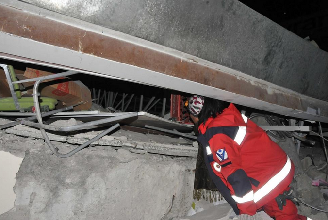 Van Depremi'nin ikinci yıldönümü - Resim: 4