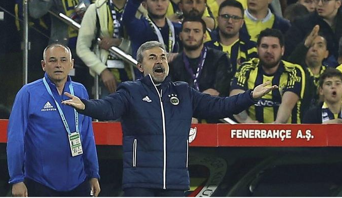 Fenerbahçe'den kovulan 3 yardımcı isim bakın nereye gittiler - Resim: 4