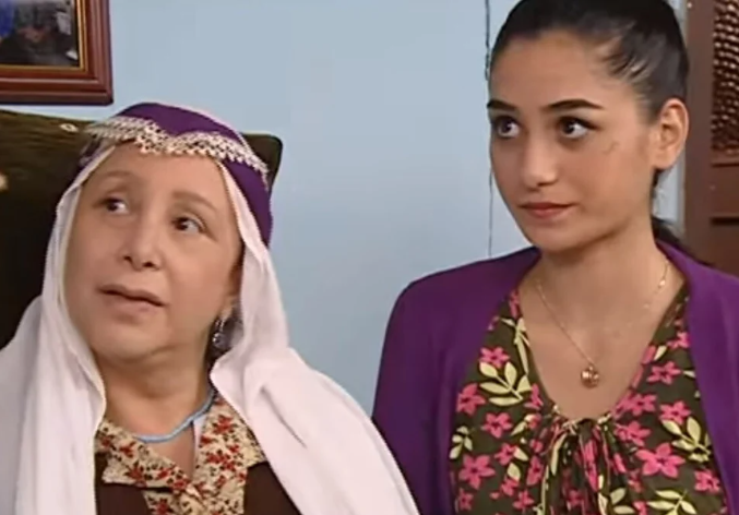 Akasya Durağı'ndaki 'Zeyno' oymuş! Değişimiyle herkesi şaşırttı, Sitare Akbaş'a yorum yağıyor - Resim: 1