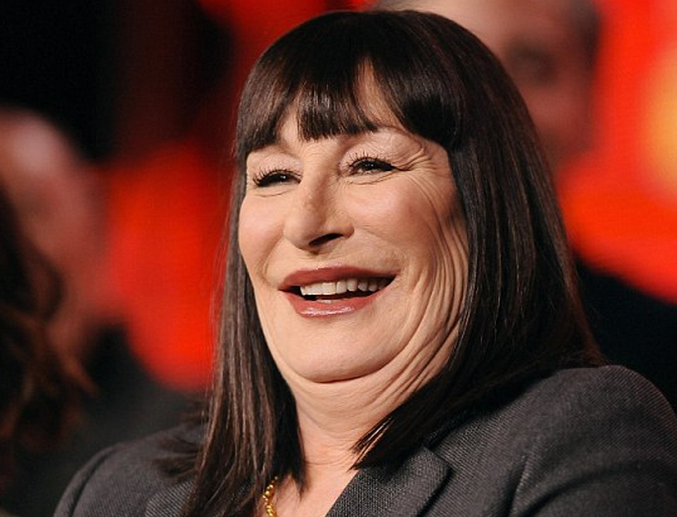 Anjelica Huston gerdirince böyle oldu - Resim: 1