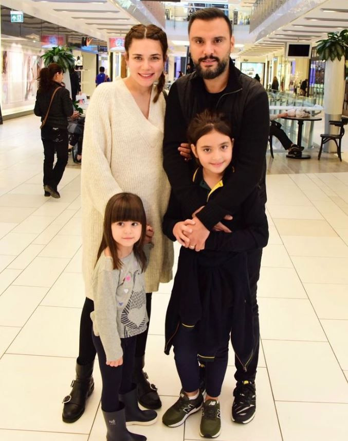 Alişan'dan eşi Buse Varol için bomba çıkış: Dizilerde öpüşmediği için onu seçtim! - Resim: 2