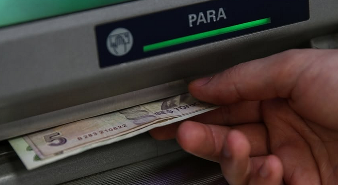 Milyonlarca müşterisi var! Dünyanın en büyük bankasının ATM'leri kaldırılıyor - Resim: 1