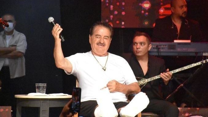 İbrahim Tatlıses hayranları kesenin ağzını açtı! Ön sıradan izlemek için ödedikleri fiyat dudak uçuklattı - Resim: 4