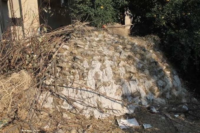 Mahalleli isyan etti Batman'da tarihi hamam çöplüğe dönüştü - Resim: 1