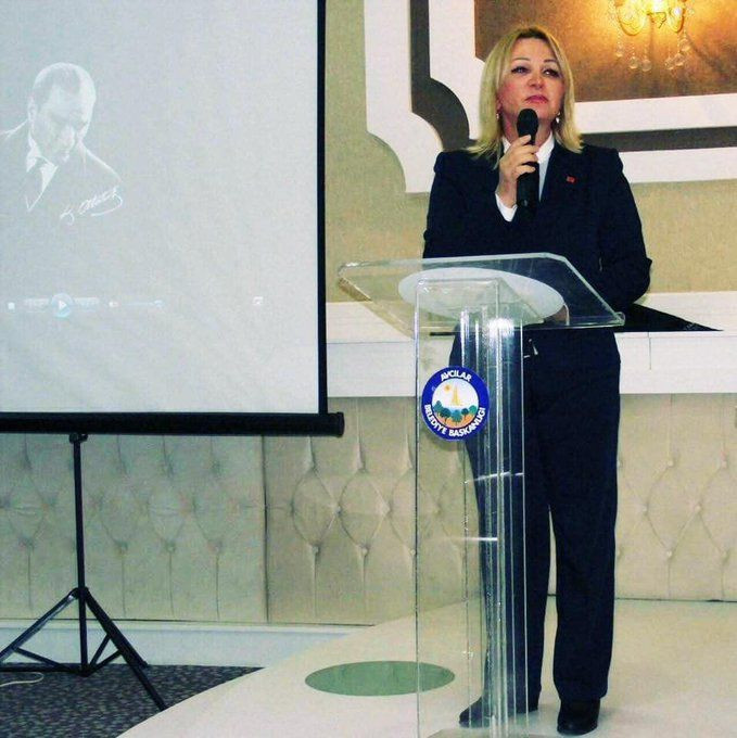 Avcılar Belediyesi'nin transeksüel şöförü Niler Albayrak : Seks işçiliği yaptım - Resim: 4