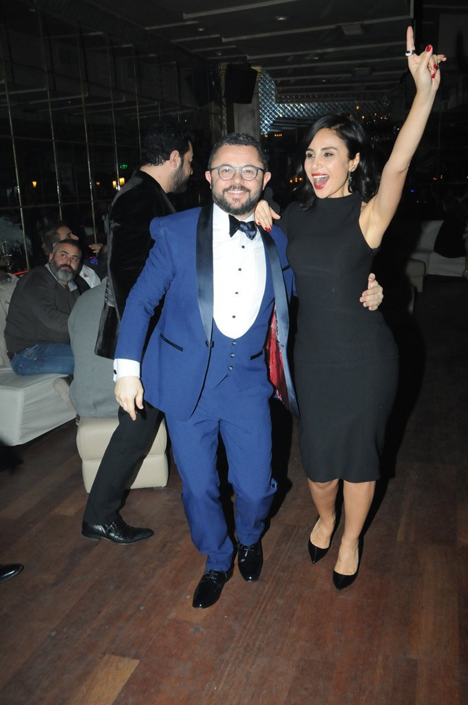 Yeni yıl partisine ünlü yağmuru! Geceden renkli kareler... - Resim: 4