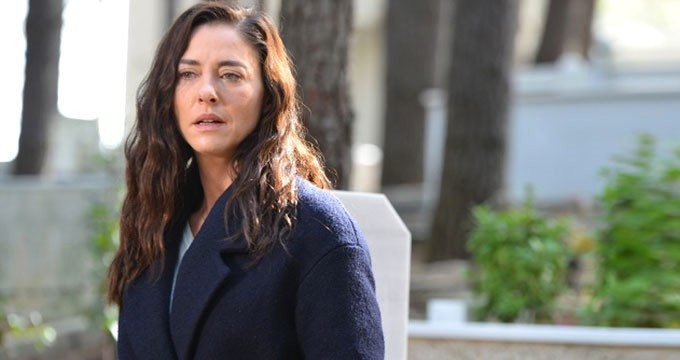 Sette silikonu patladı tüm seti canından bezdirdi - Resim: 1