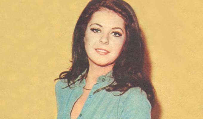 Yeşilçam'ın güzeli şimdi o dizide - Resim: 1