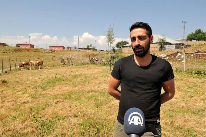 Böylesi ilk kez görüntülendi! Bingöl'de dev yılan - Resim: 2