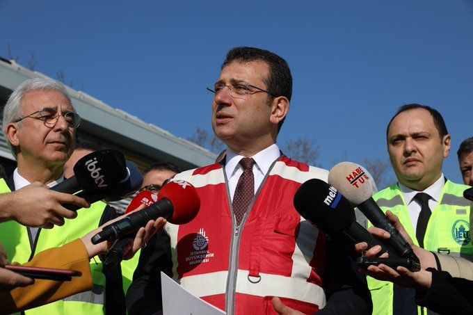 Koronavirüs Türkiye'de! İstanbul'da herşey durdu bankalar karar aldı - Resim: 3