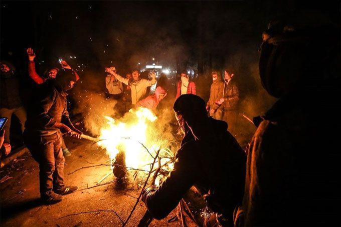 Yunanistan'dan sığınmacılara tepki çeken müdahale - Resim: 1